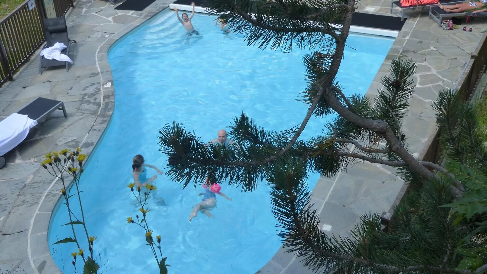 Le Grand Ours - Ski In Ski Out 4 Bed Chalet, Arc 1950 Les Arcs  Daire